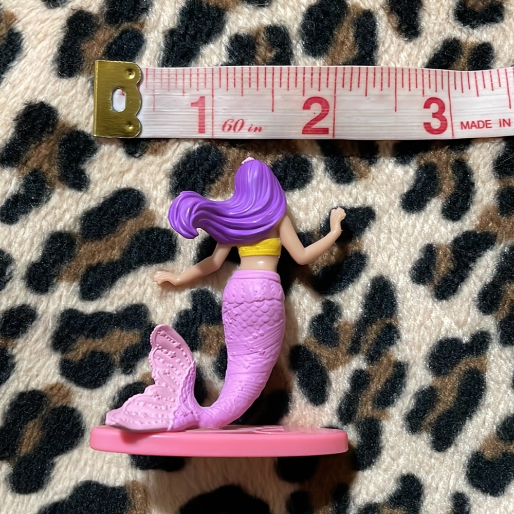 BARBIE 🩷💜 Micro Collection Mini Figure Mermaid Pop Star Dreamtopia Purple Cake - Picture 15 of 15